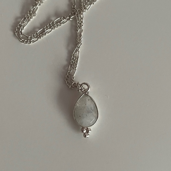 NWOT Dainty Moonstone and Sterling Silver Necklace - Picture 2 of 4
